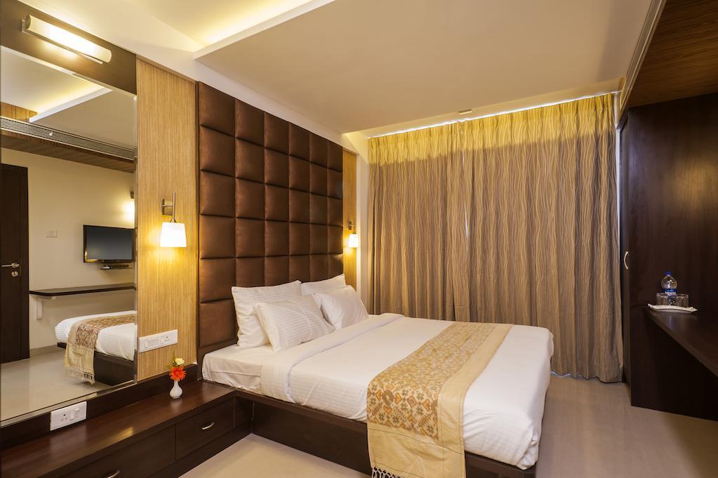 Vinstar Serviced Apartments Hinjawadi Rum bild